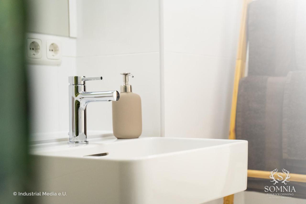 Ferienwohnung Somnia - Altstadt グムンデン エクステリア 写真